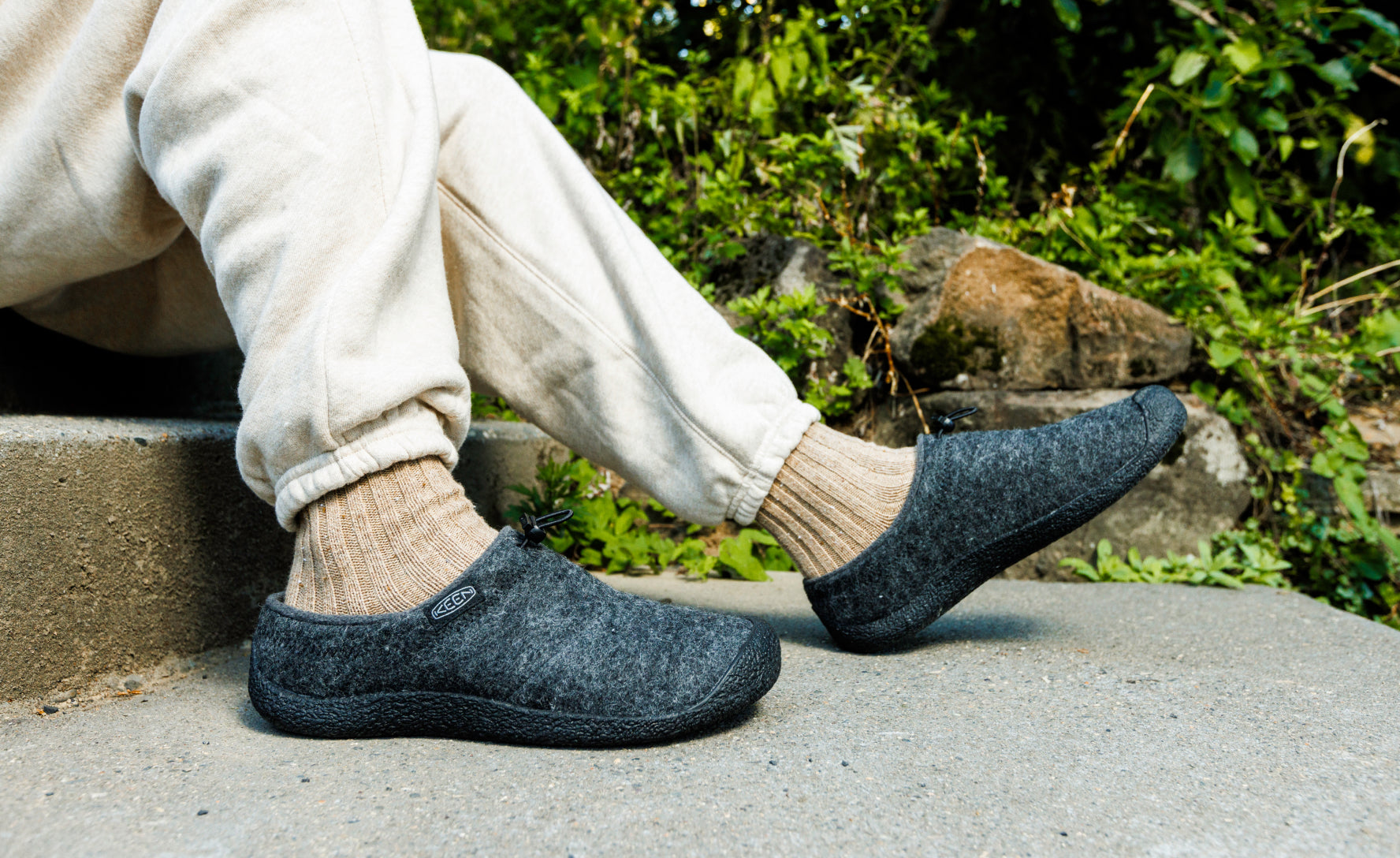 Men's Howser III Slide | Charcoal Grey Felt/Black - Image 6