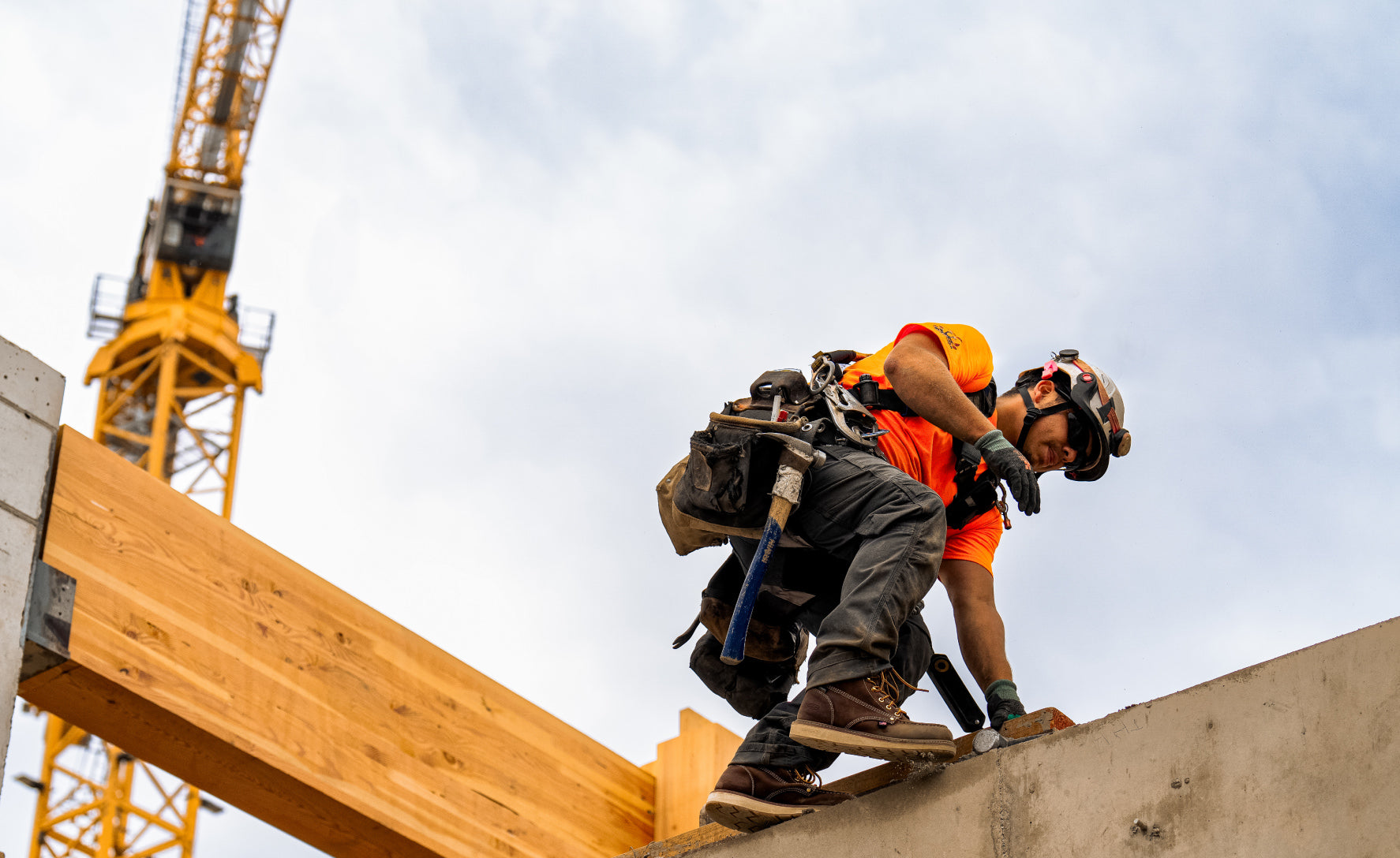 Men's Liberty 6 Waterproof Boot (Carbon Toe) | Chestnut/Gum - Image 7